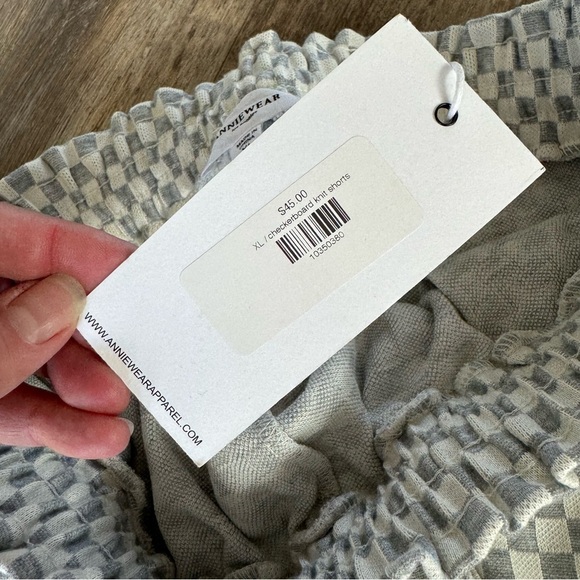 NWT! Anniewear Terrycloth High-Waisted Checkered Pull-On Drawstring Shorts - Picture 4 of 7